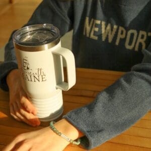 braceletandmug2 768x770