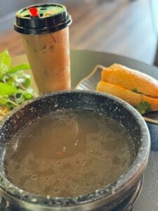 pho and halh banh mi 2880w