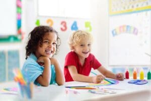 Kids,Go,Back,To,School.,Interracial,Group,Of,Children,Of