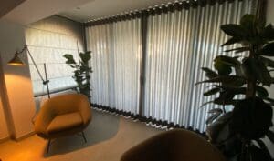 extracted image 027