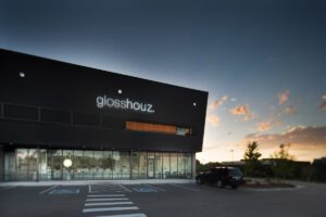 Glosshouz 4