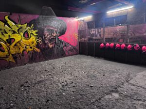 Smash It Rage Rooms Party room4